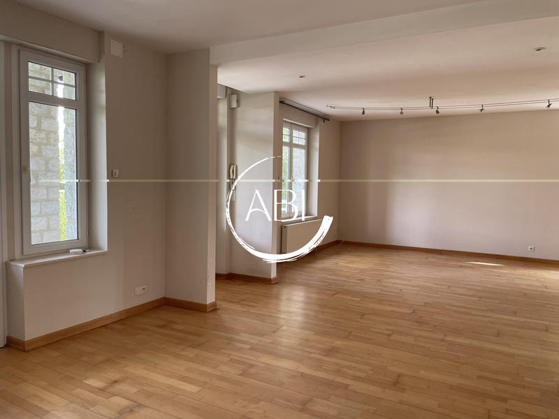 Maison ancienne - 150 m² - 4 pièces