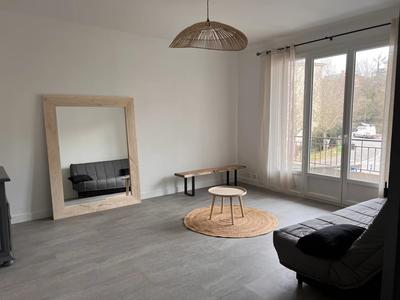 Appartement - 86 m² - 4 pièces