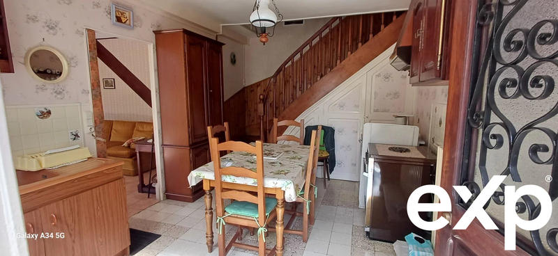 Maison traditionnelle - 167 m² - 6 pièces