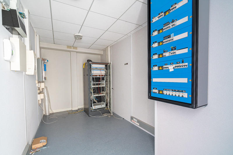 Bureau - 400 m² - 2 pièces