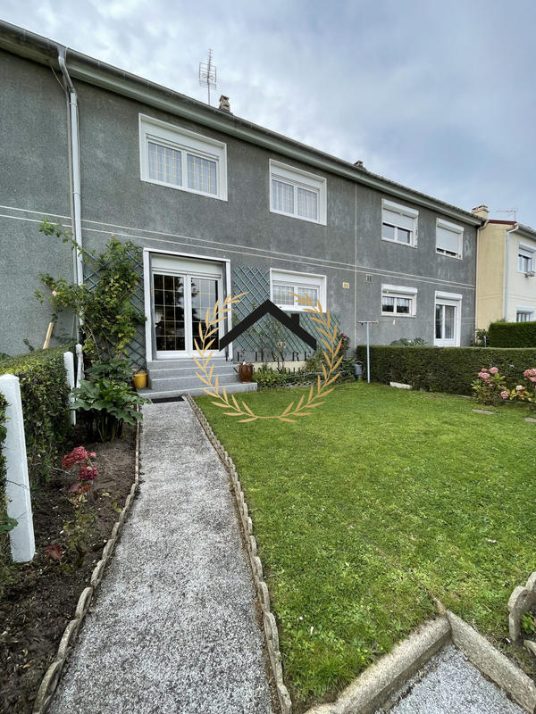 Maison - 96 m² - 4 pièces