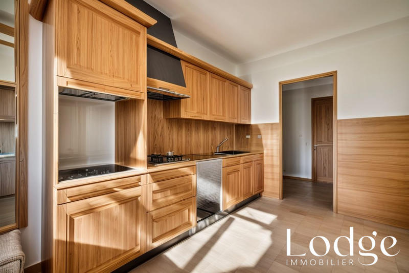 Maison - 170 m² - 6 pièces