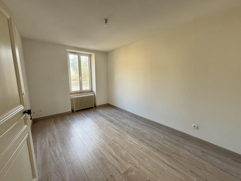 Maison - 312 m² - 11 pièces