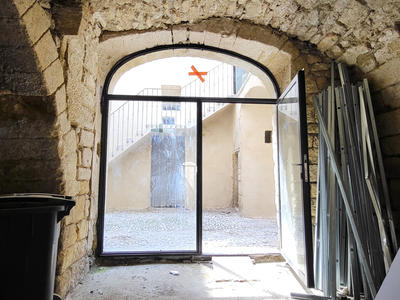 Local commercial - 140 m²