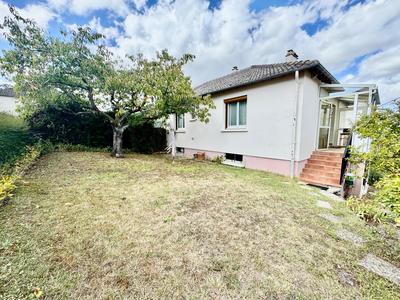 Maison - 83 m² - 4 pièces