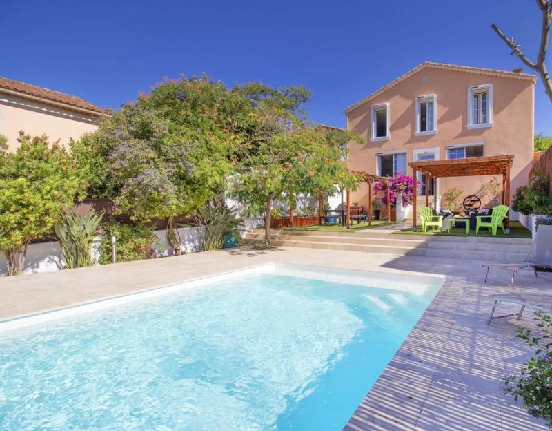 Maison - 179 m² - 8 pièces