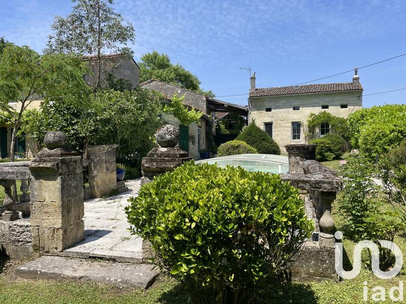 Maison de campagne - 300 m² - 10 pièces