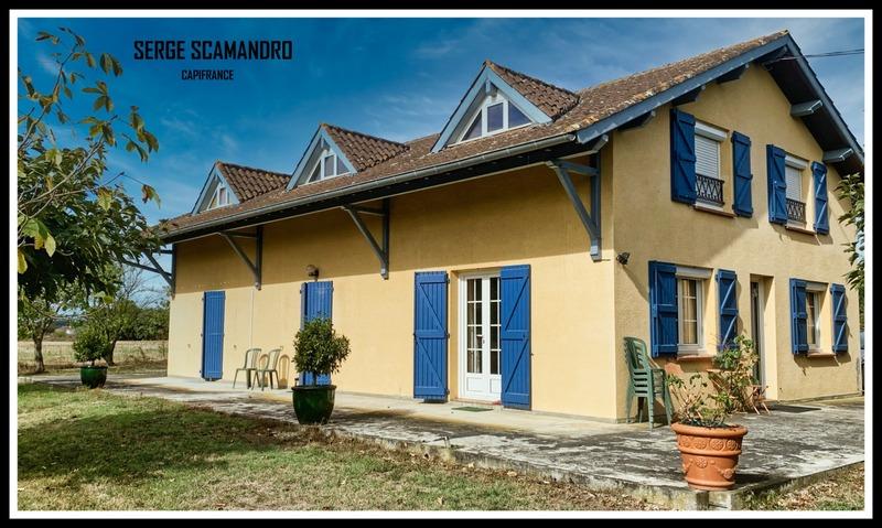 Maison - 216 m² - 7 pièces