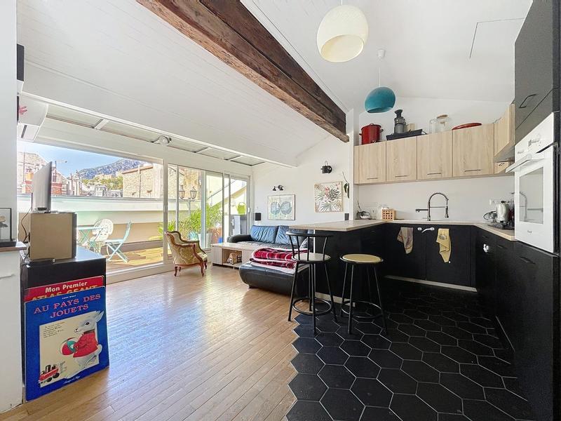 Appartement - 64 m² - 3 pièces