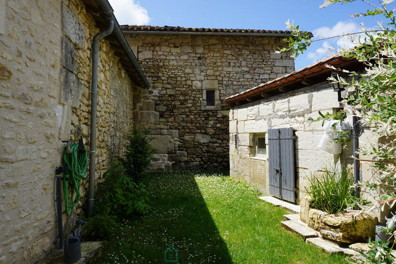 Maison - 173 m² - 5 pièces