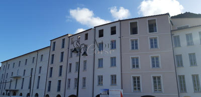 Appartement - 79 m² - 3 pièces