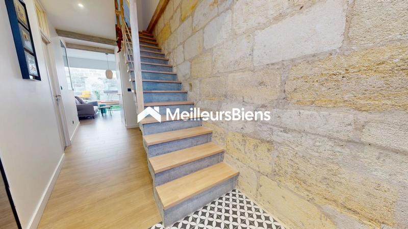 Maison - 100 m² - 5 pièces