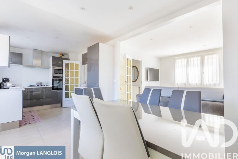 Maison - 96 m² - 4 pièces