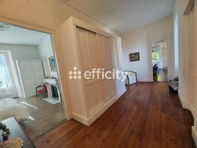 Appartement - 121 m² - 4 pièces