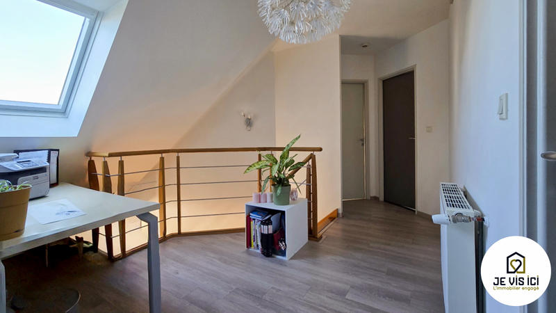 Maison - 199 m² - 8 pièces