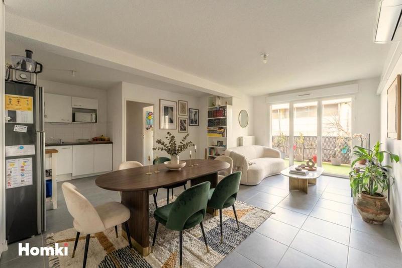 Appartement - 83 m² - 4 pièces