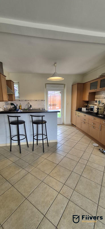 Maison - 155 m² - 6 pièces