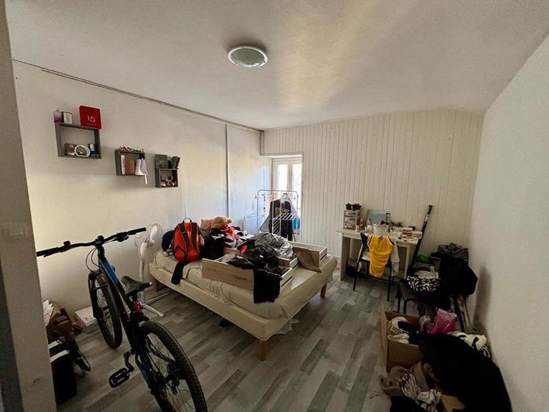 Immeuble - 191 m² - 9 pièces