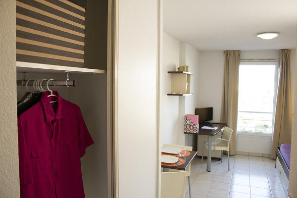 Studio - 18 m² - 1 pièce