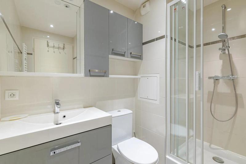 Appartement - 104 m² - 5 pièces