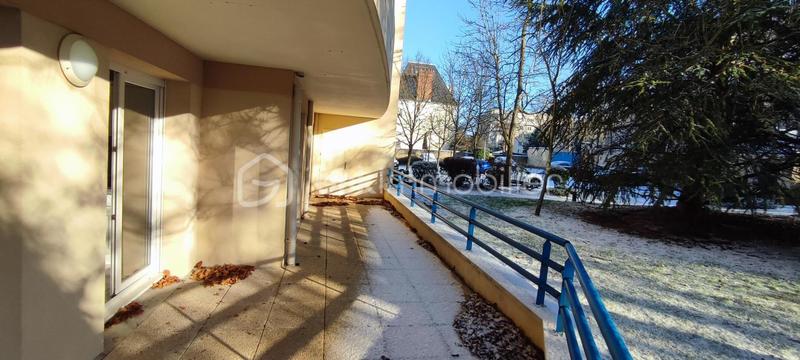 Appartement - 82 m² - 3 pièces