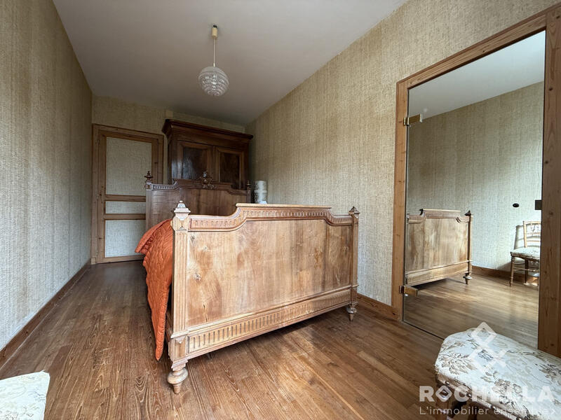 Maison ancienne - 310 m² - 10 pièces