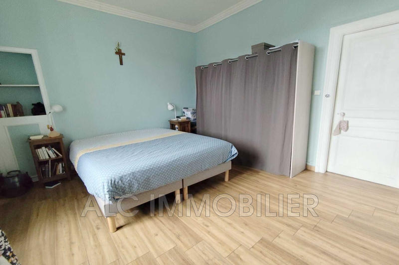 Maison - 142 m² - 6 pièces