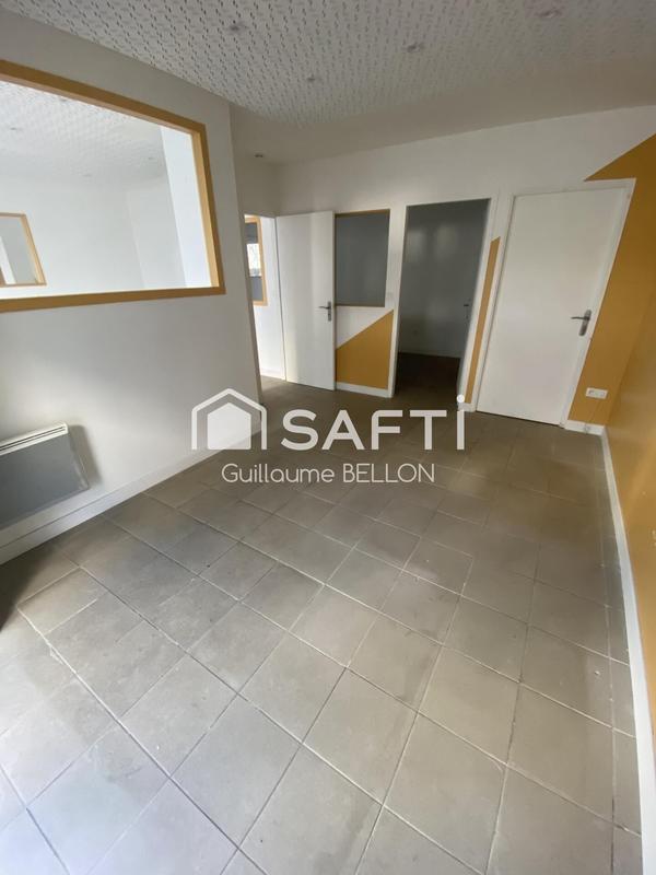 Local commercial - 85 m² - 3 pièces