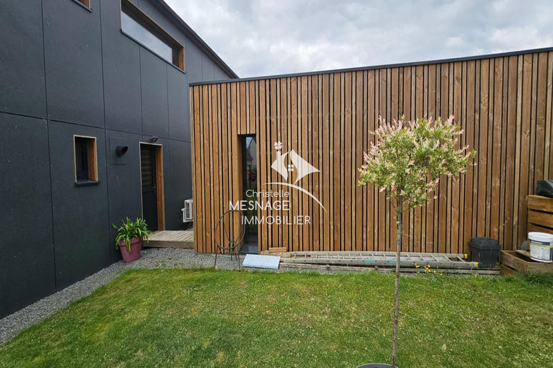 Maison contemporaine - 162 m² - 6 pièces