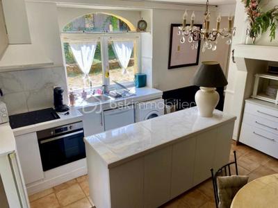 Maison en pierre - 151 m² - 7 pièces