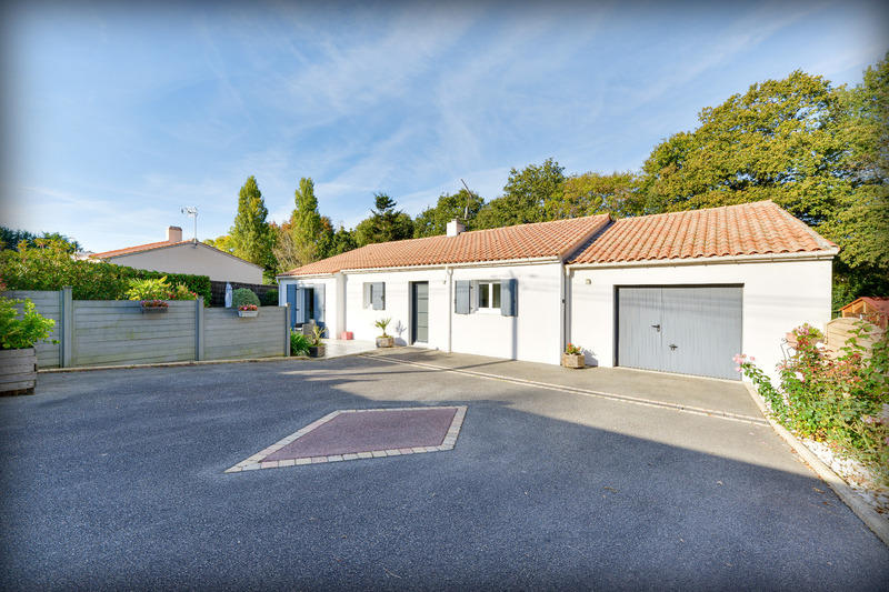 Maison - 111 m² - 6 pièces