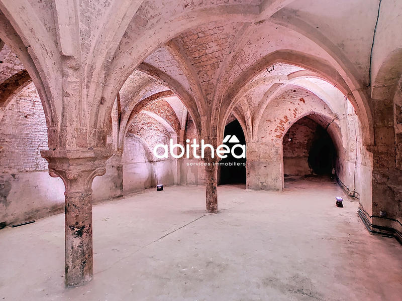 Fonds de commerce - Magasins - 173 m²