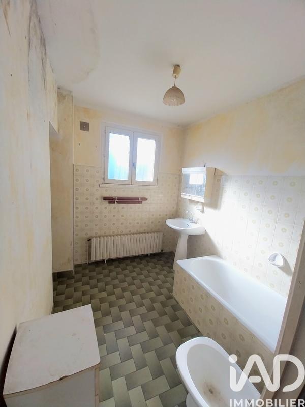 Maison - 85 m² - 5 pièces