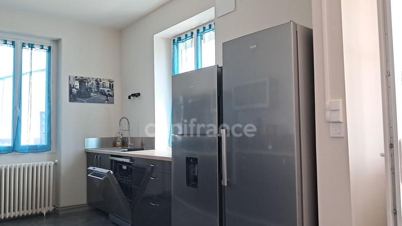 Propriété - 1 100 m² - 16 pièces