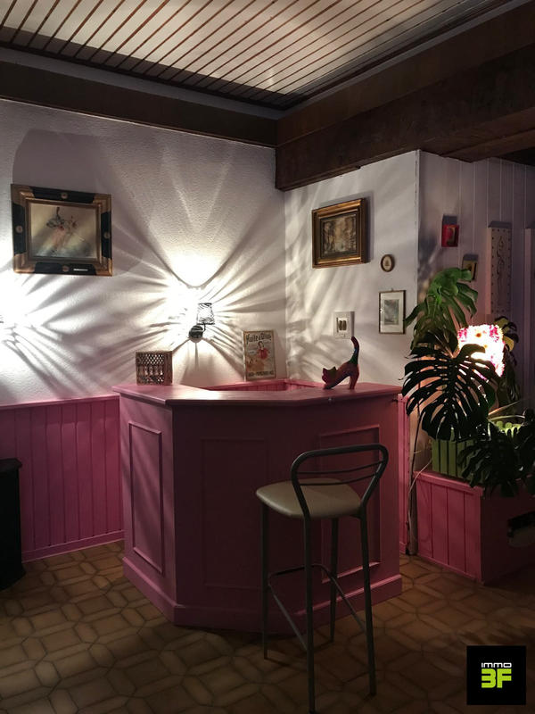 Local d'activités - 585 m²