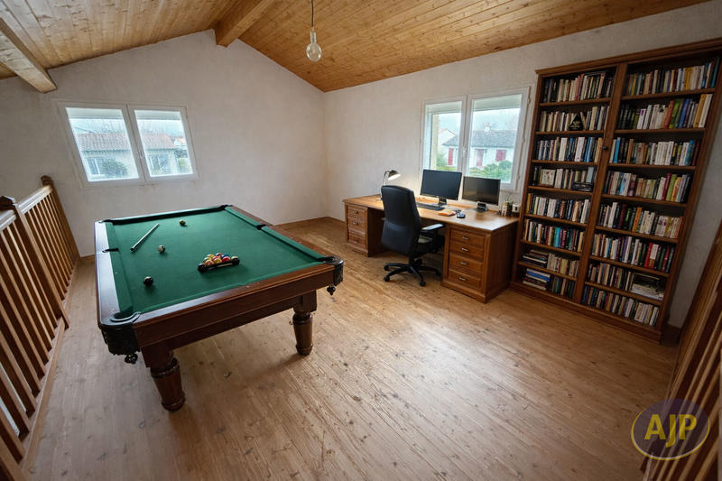 Maison - 115 m² - 5 pièces