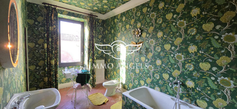 Maison ancienne - 249 m² - 8 pièces