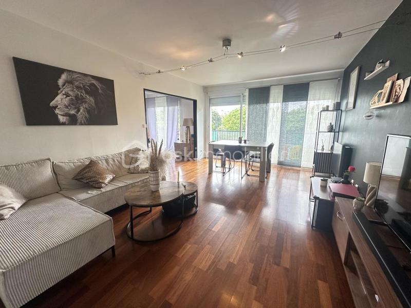 Appartement - 94 m² - 4 pièces