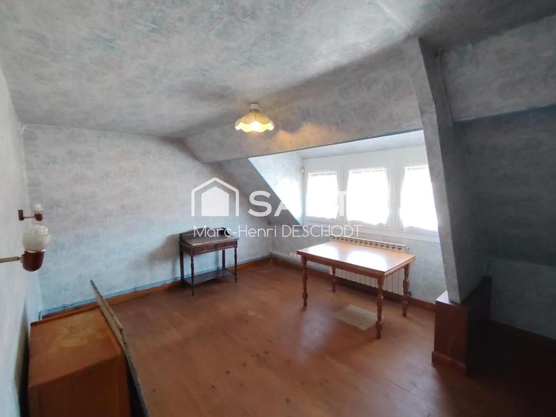 Maison - 99 m² - 4 pièces