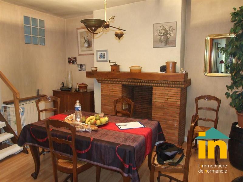 Maison de ville - 77 m² - 3 pièces