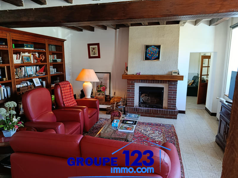 Maison - 102 m² - 4 pièces