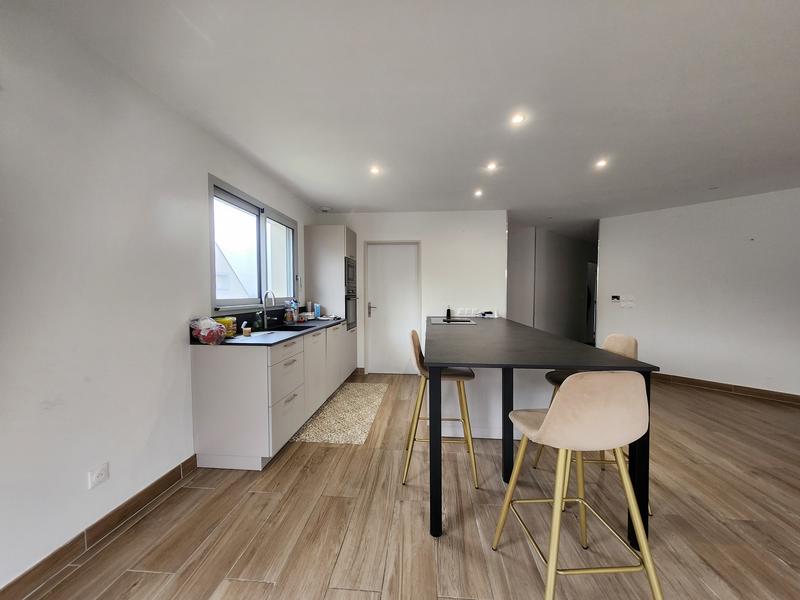 Maison - 130 m² - 6 pièces