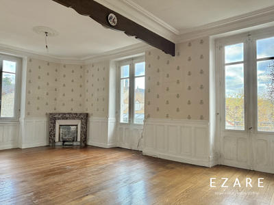 Maison ancienne - 121 m² - 7 pièces