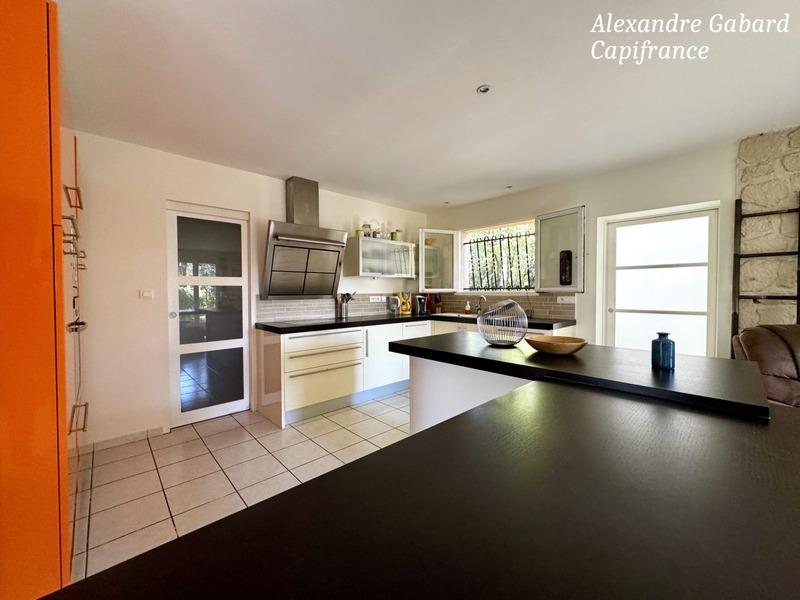 Maison - 131 m² - 6 pièces