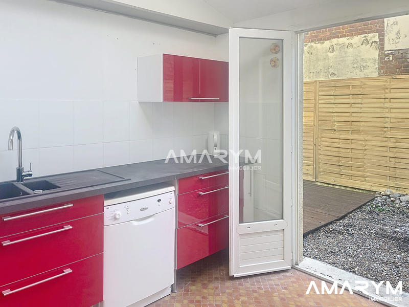 Maison - 96 m² - 4 pièces