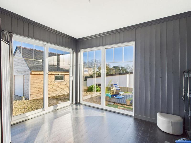 Maison de bois - 180 m² - 7 pièces