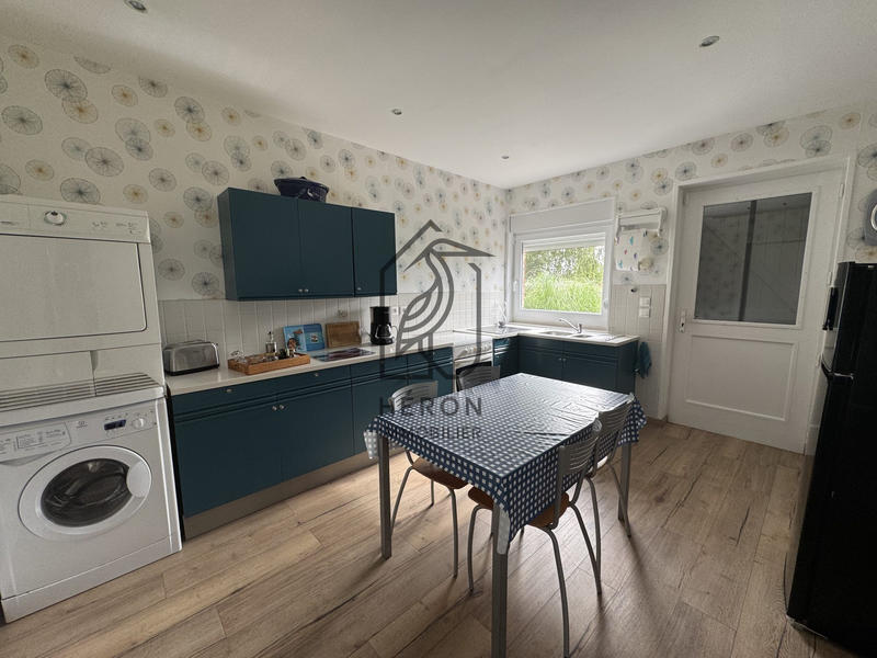 Maison ancienne - 250 m² - 11 pièces