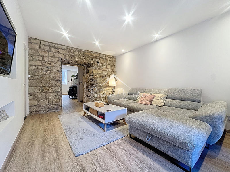 Maison - 101 m² - 5 pièces