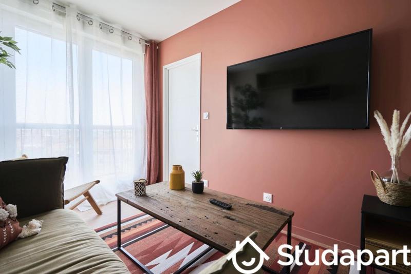 Chambre - 12 m² - 1 pièce