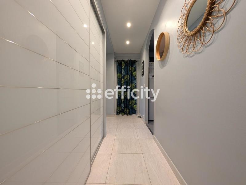 Appartement - 70 m² - 3 pièces